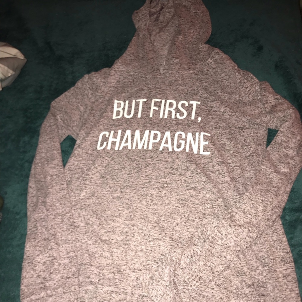 Long sleeve lounge top